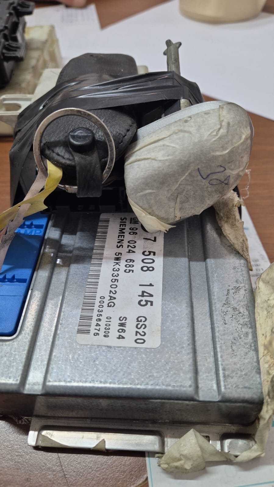 BMW X5 E53 ORJİNAL ŞANZIMAN BEYNİ -7508145 -96024685 ANAHTAR SET ŞEKLİNDE 1.